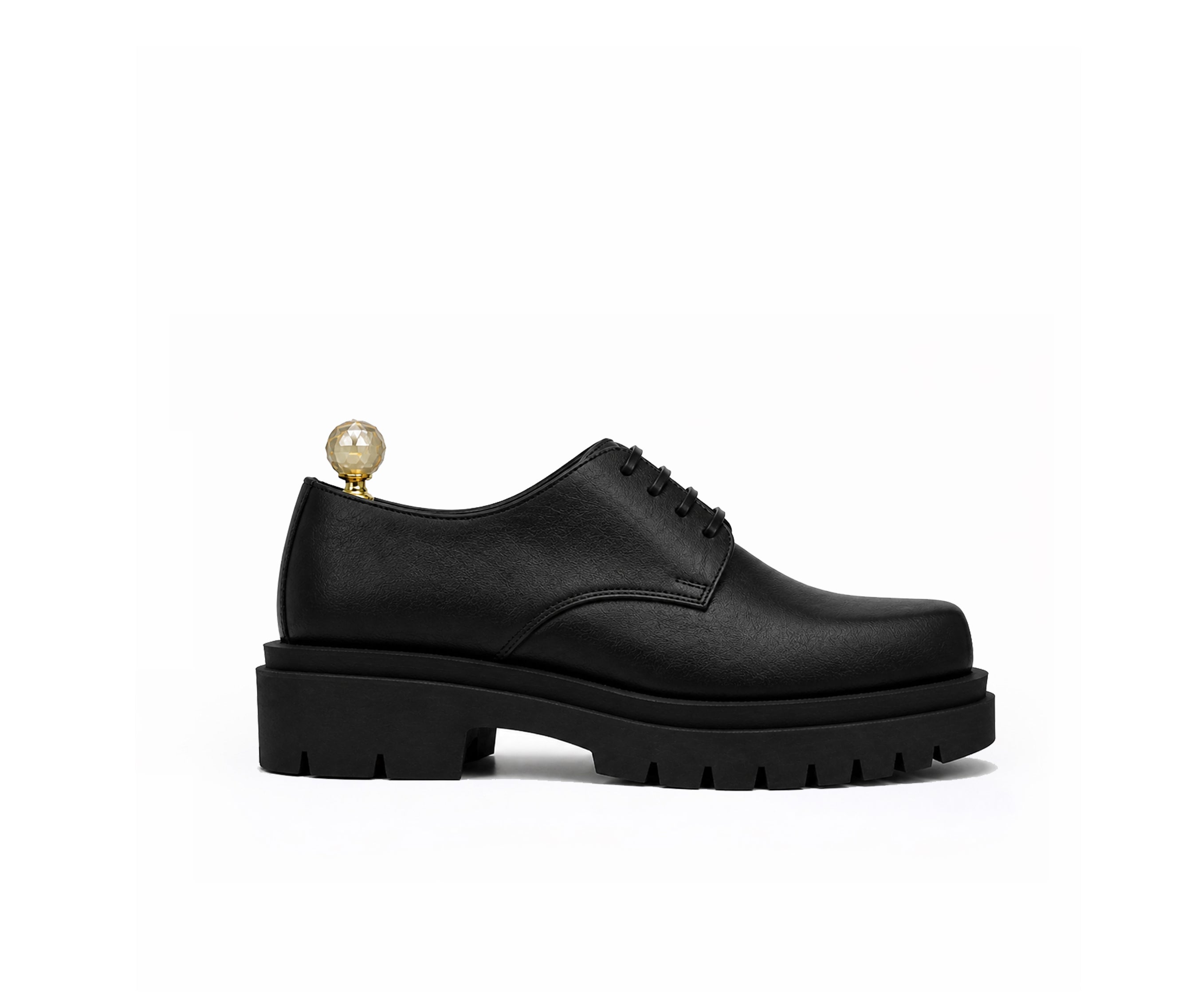 Saad Chunky Derby bold modern silhouette in black leather by SAAD Shoemaker